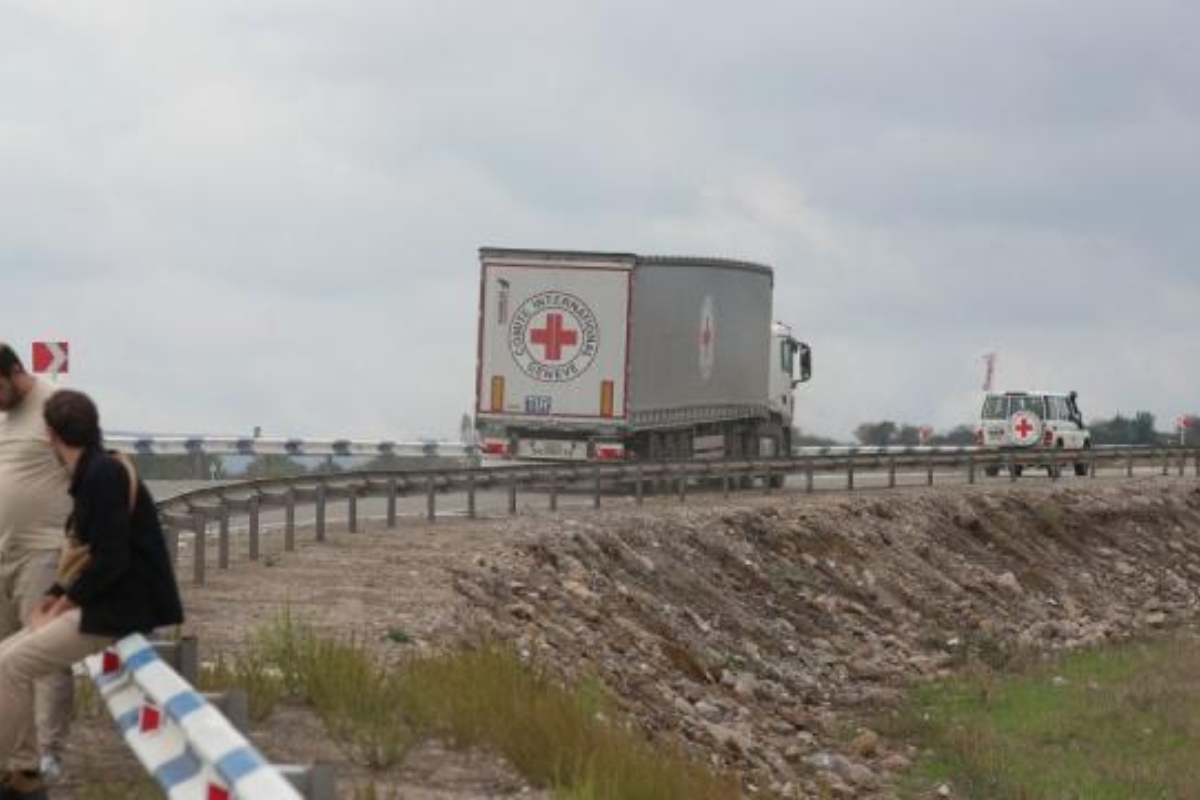 Ethnic Armenians flee Karabakh as Azerbaijan victory nears