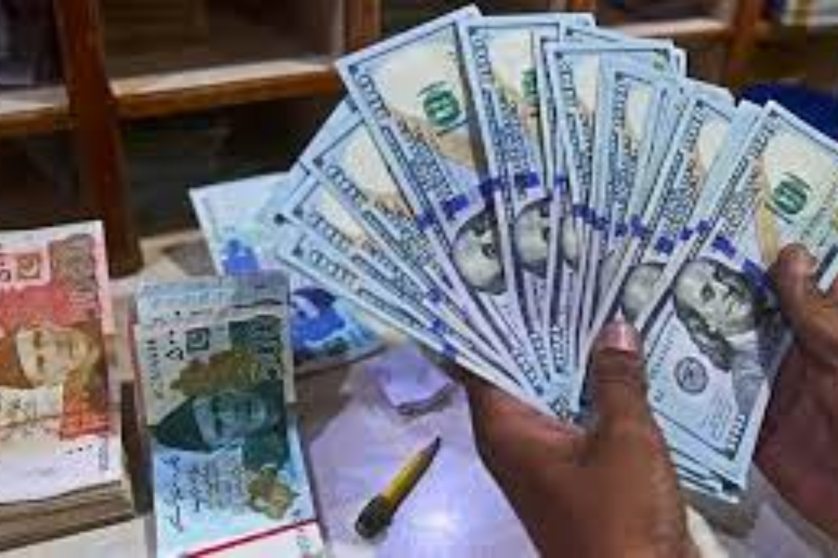 Two more illegal money exchangers held, foreign currency recovered