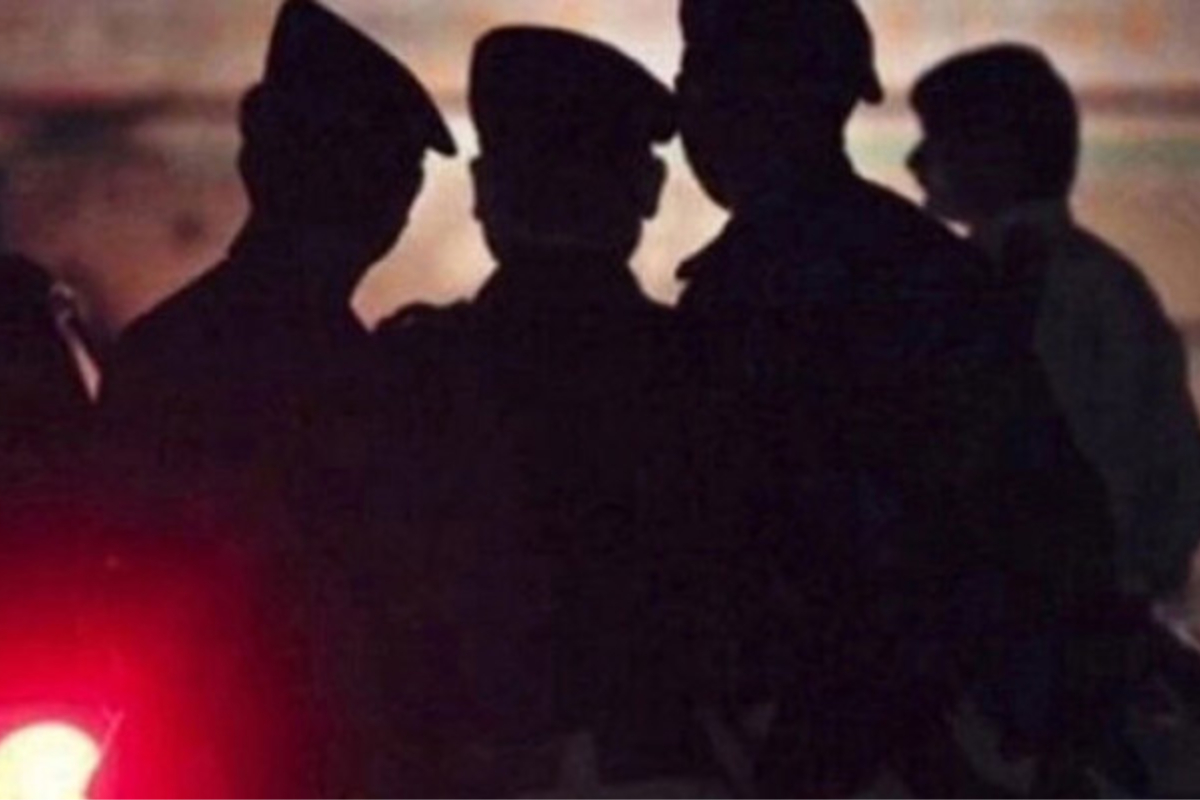 Assailants attack
