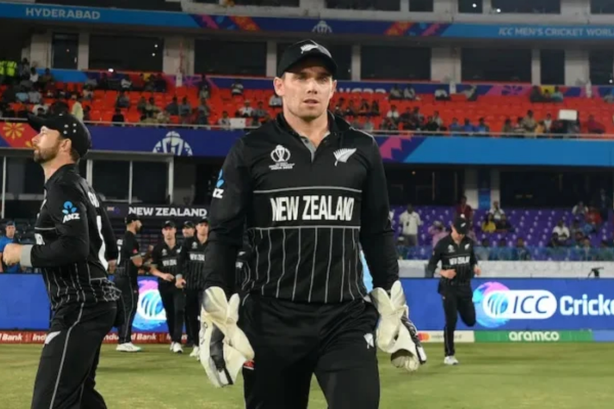 New Zealand consolidate top spot in World Cup