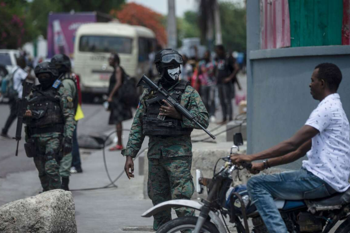 Kenya court blocks police from going to Haiti