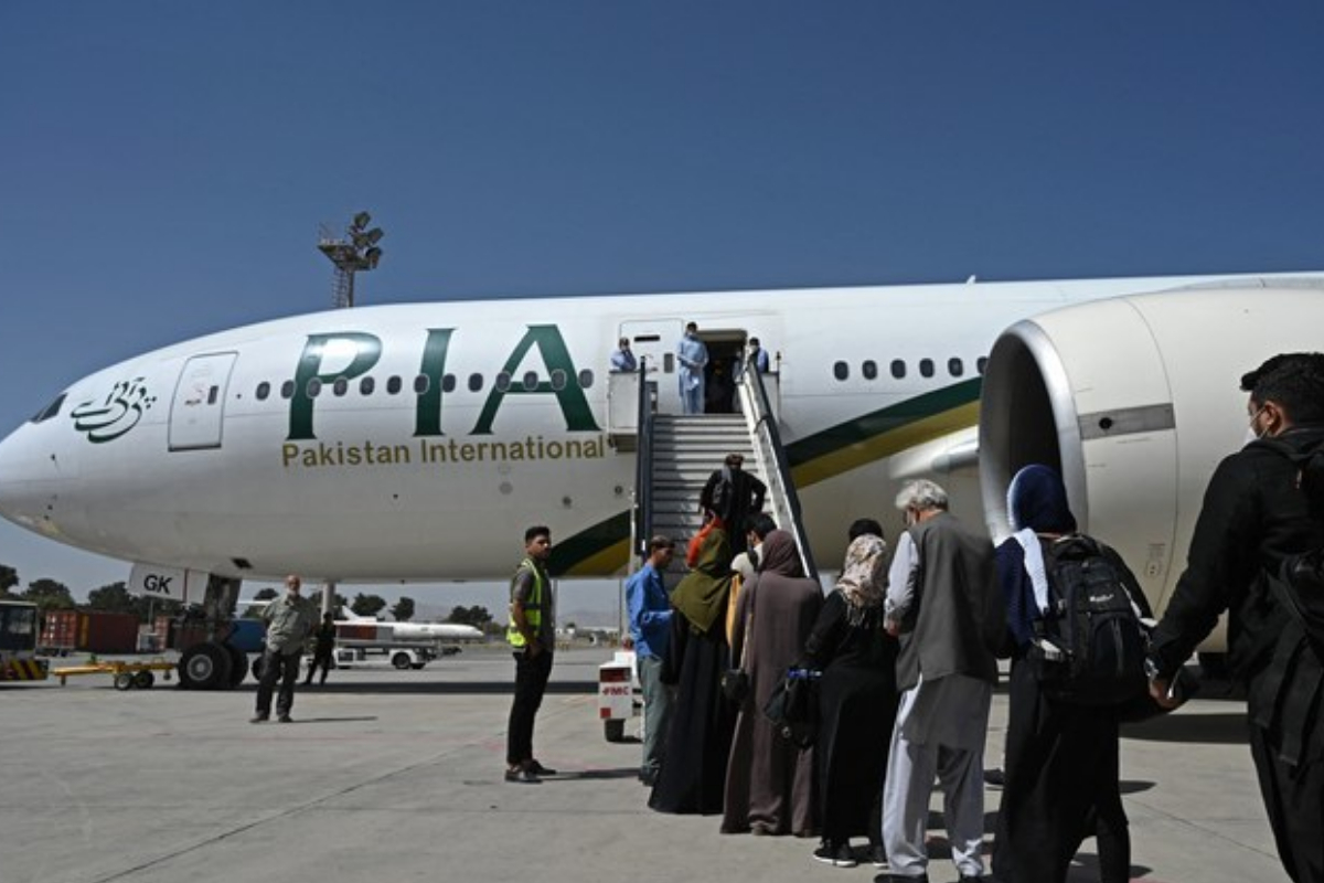 PIA flight cancels