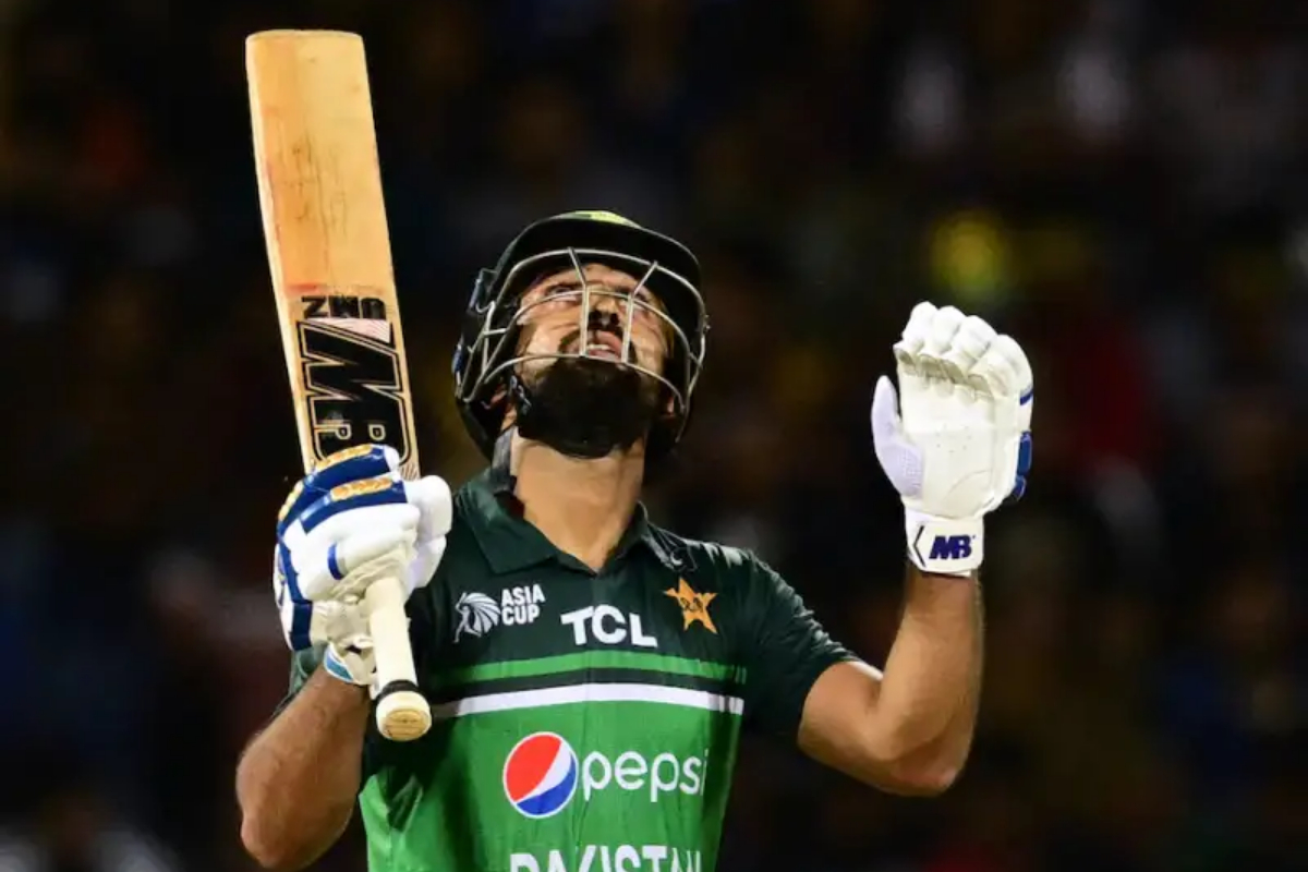 Shafique's century wows fans in Pakistan's win over Sri Lanka