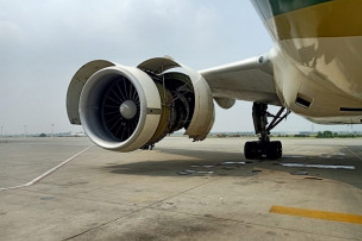 Airline emergency landing