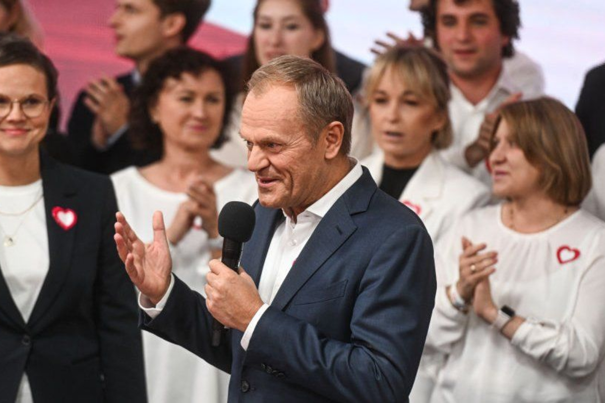 Tusk's Opposition Gains Ground in Pivotal Poland Election
