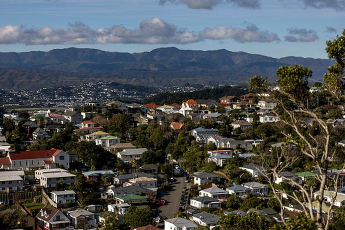 NZ Landlord Loses Trash Battle Against Chinese Embassy