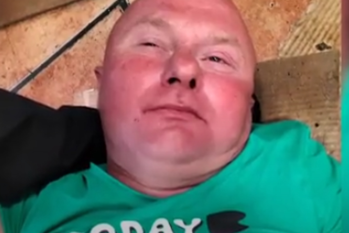 Man's Fake Heart Attack Scam Lands Him Behind Bars in Spain