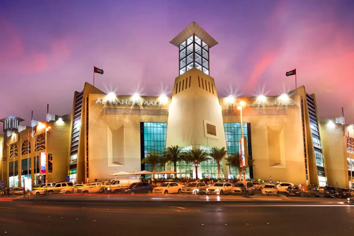 shopping mall