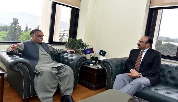 Chairmen NADRA, FBR discuss data sharing of eligible taxpayers