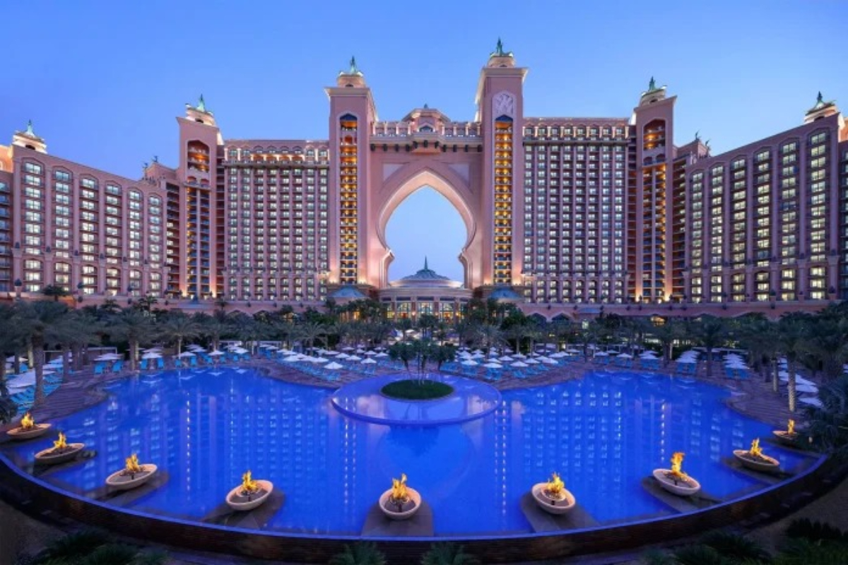 Atlantis Resorts in UAE Offering Multiple Job Opportunities with Salary Upto 8,500 Dirhams in UAE
