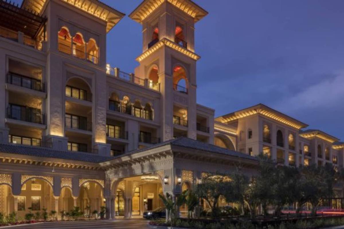 Four Seasons Hotels and Resorts Hiring in UAE on Multiple opportunities with Salary Upto 7,500 Dirhams