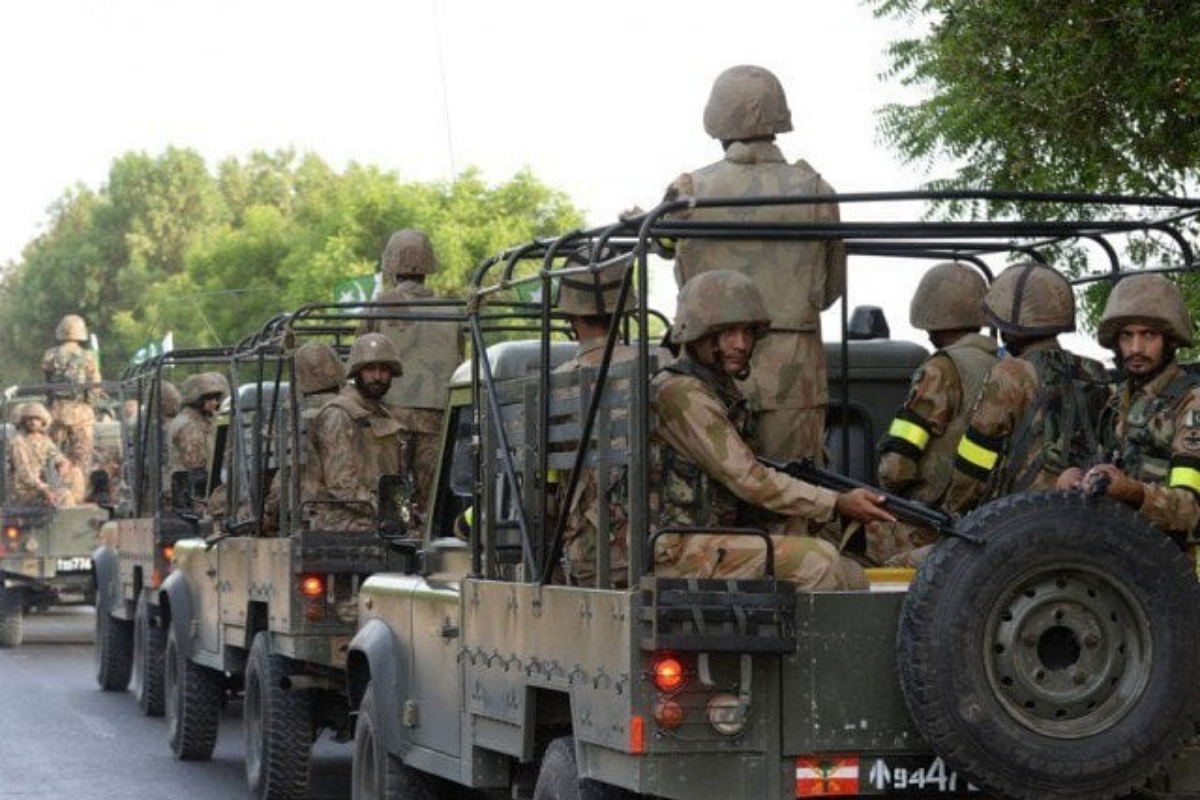 soldiers