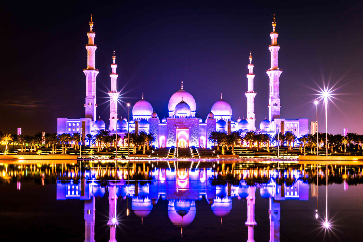 UAE: Sheikh Zayed Grand Mosque open for tours 24 hours now