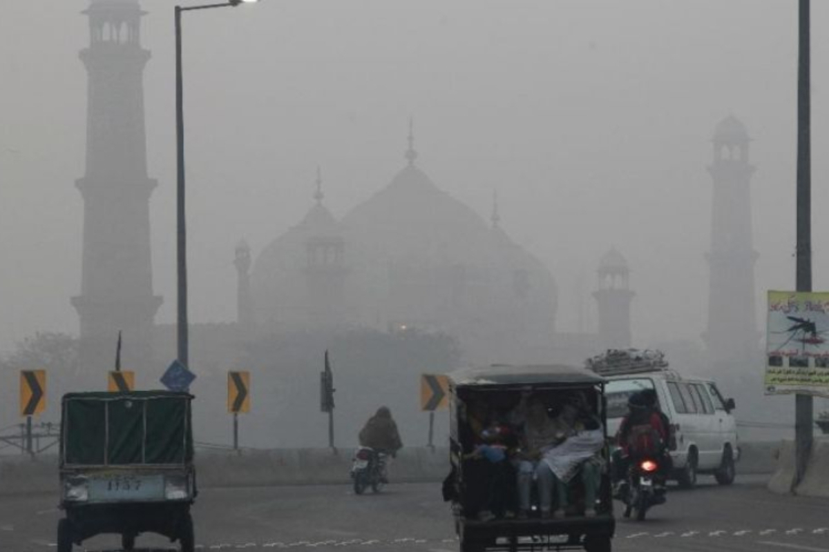 Weather Update today for Lahore, Faisalabad