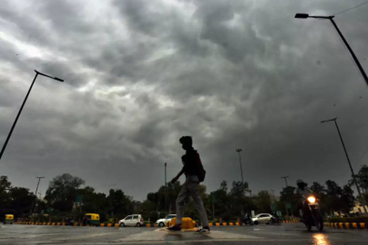 Lahore weather update today