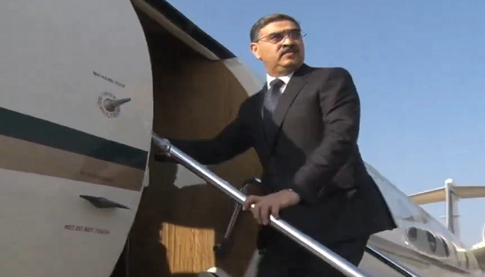 PM leaves for Kuwait to pay condolences on death of Amir Sheikh Nawaf