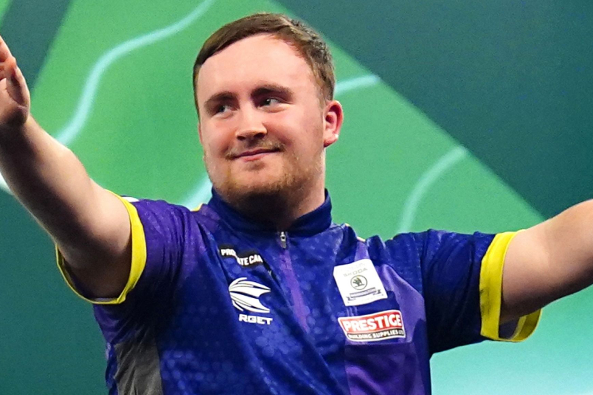 WATCH: Teenager Littler advances to World Darts Championship semi-finals