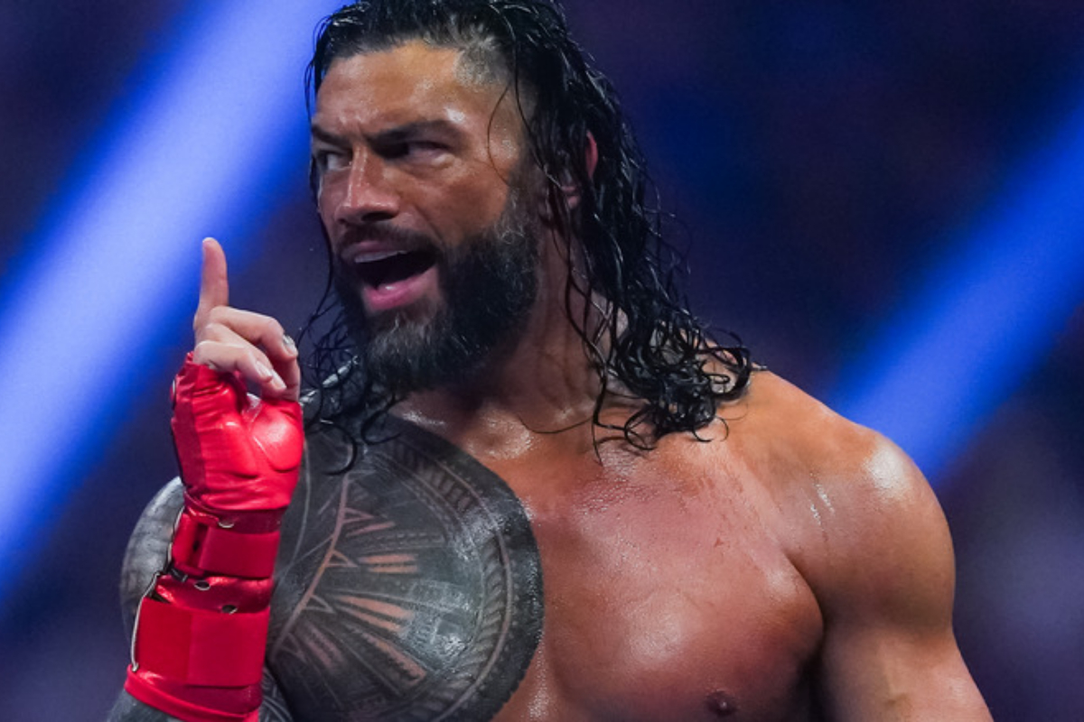 Reigns reign supreme? SmackDown main event erupts in chaos!