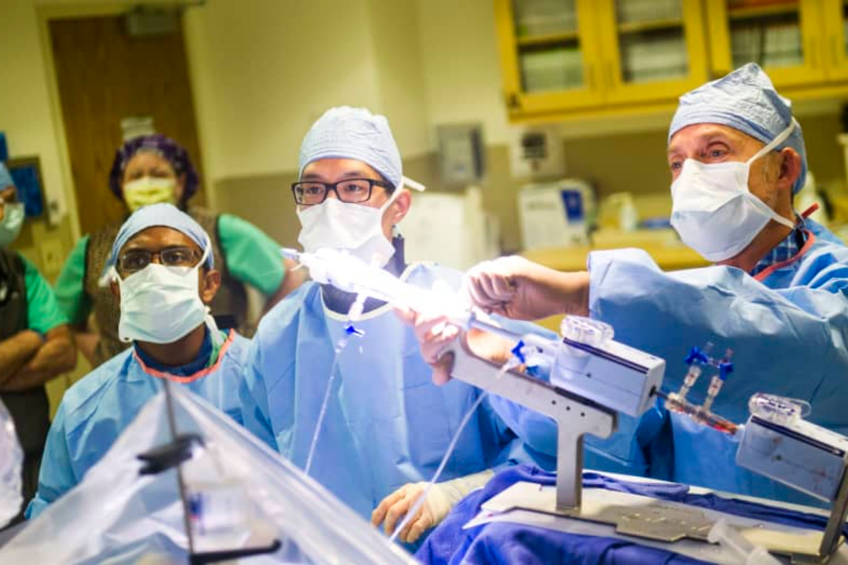 UAE: Doctors perform life-saving surgery on a man in Abu Dhabi