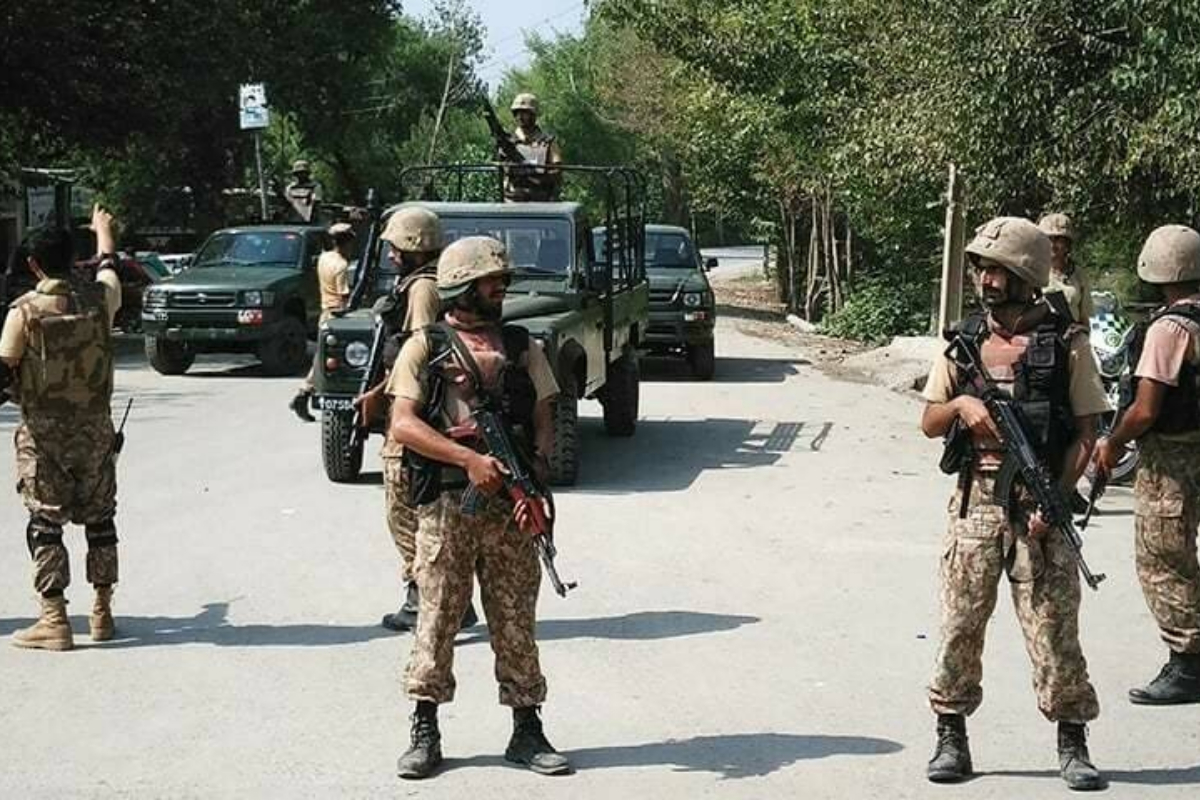 Security forces killed three terrorists in Mastung, Pak Army major and sepoy martyred