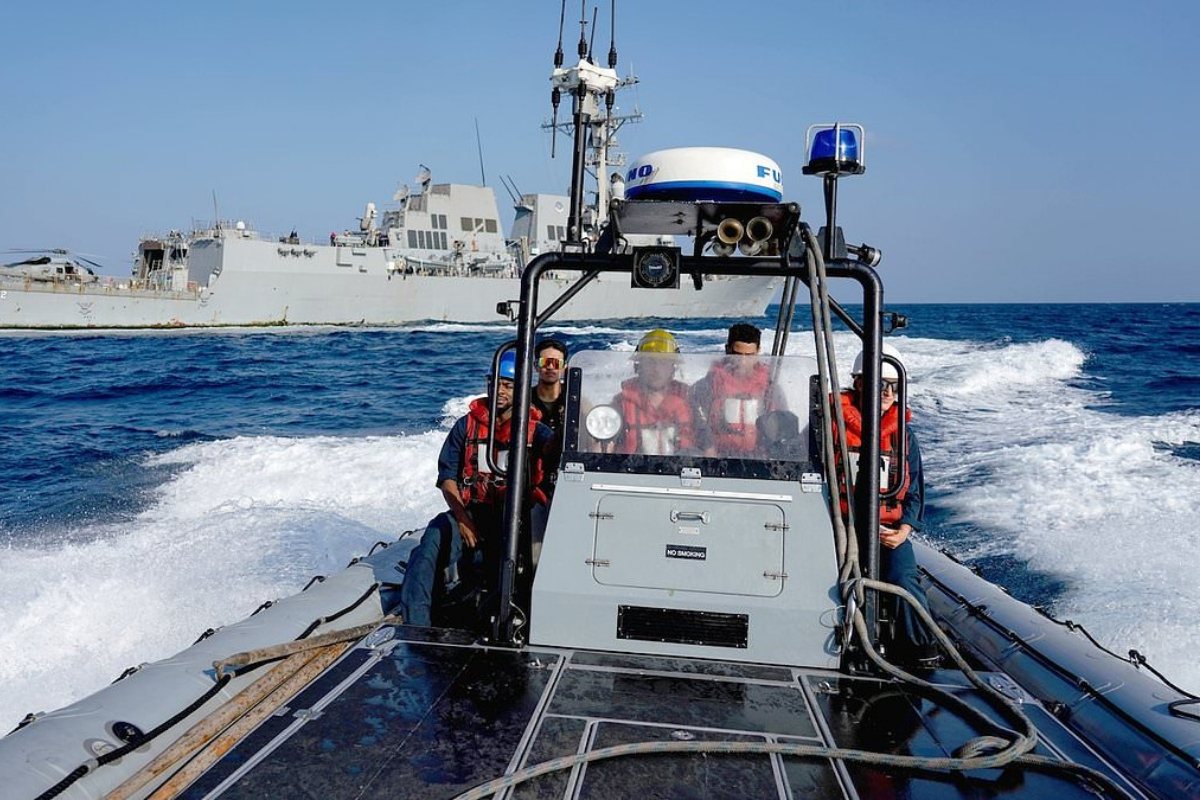 Navy Seals found dead after anti-Houthi mission