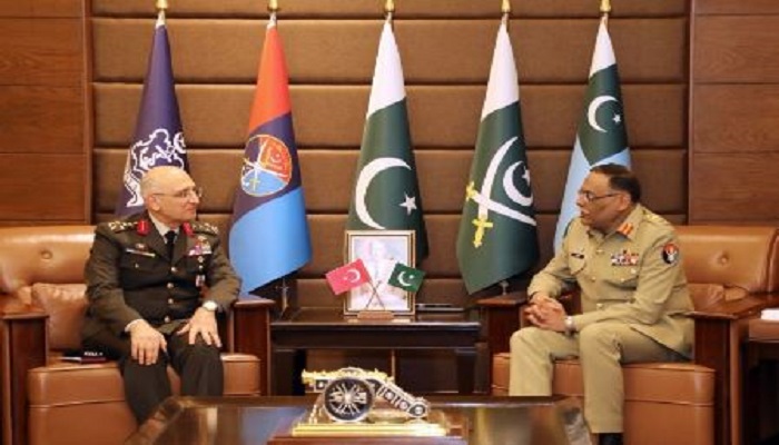 Turkish General Ozsert calls on CJCSC Gen Shamshad
