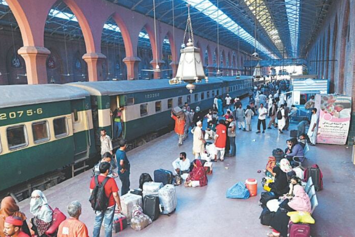 Karachi railway ticket price