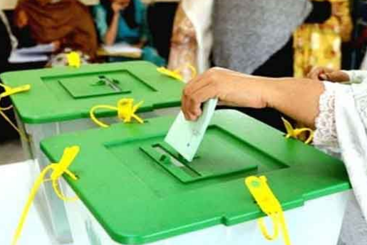 polling stations check