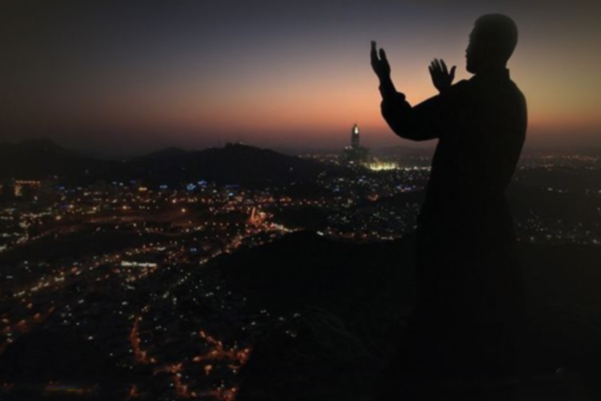Shab-e-Barat devotion