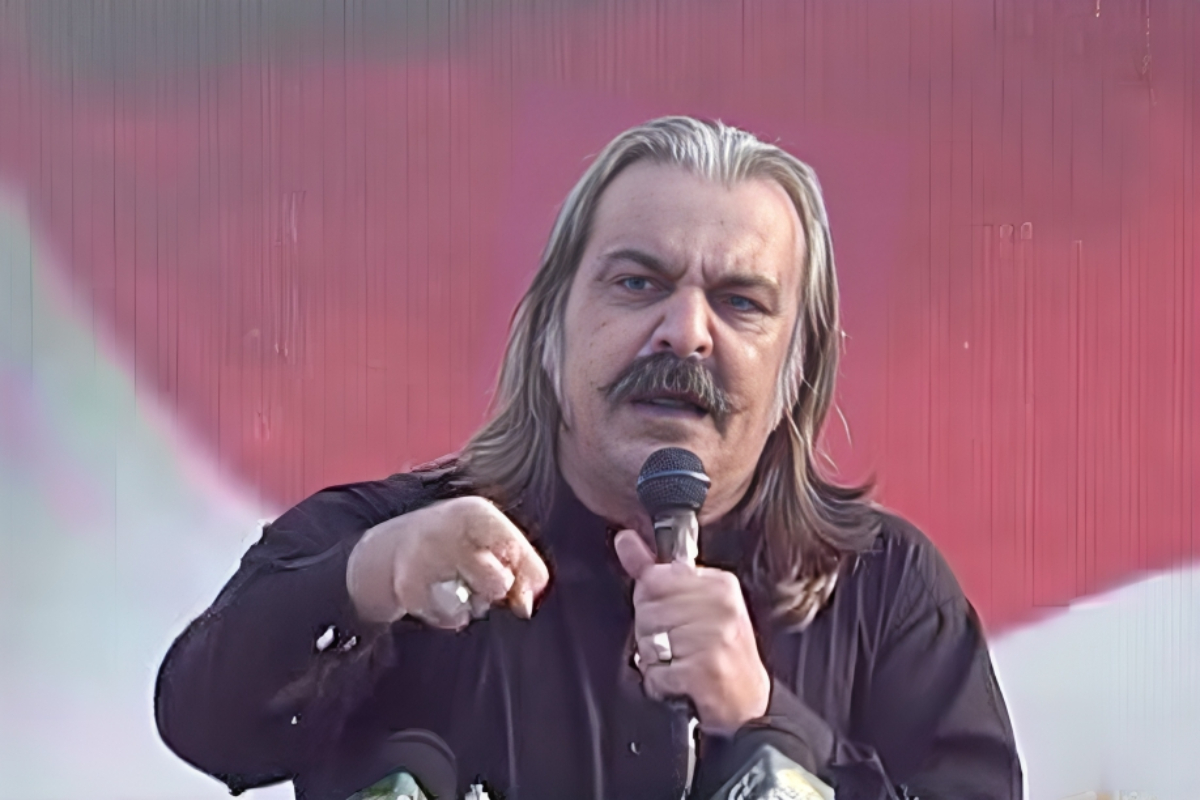 Gandapur parliamentary meeting