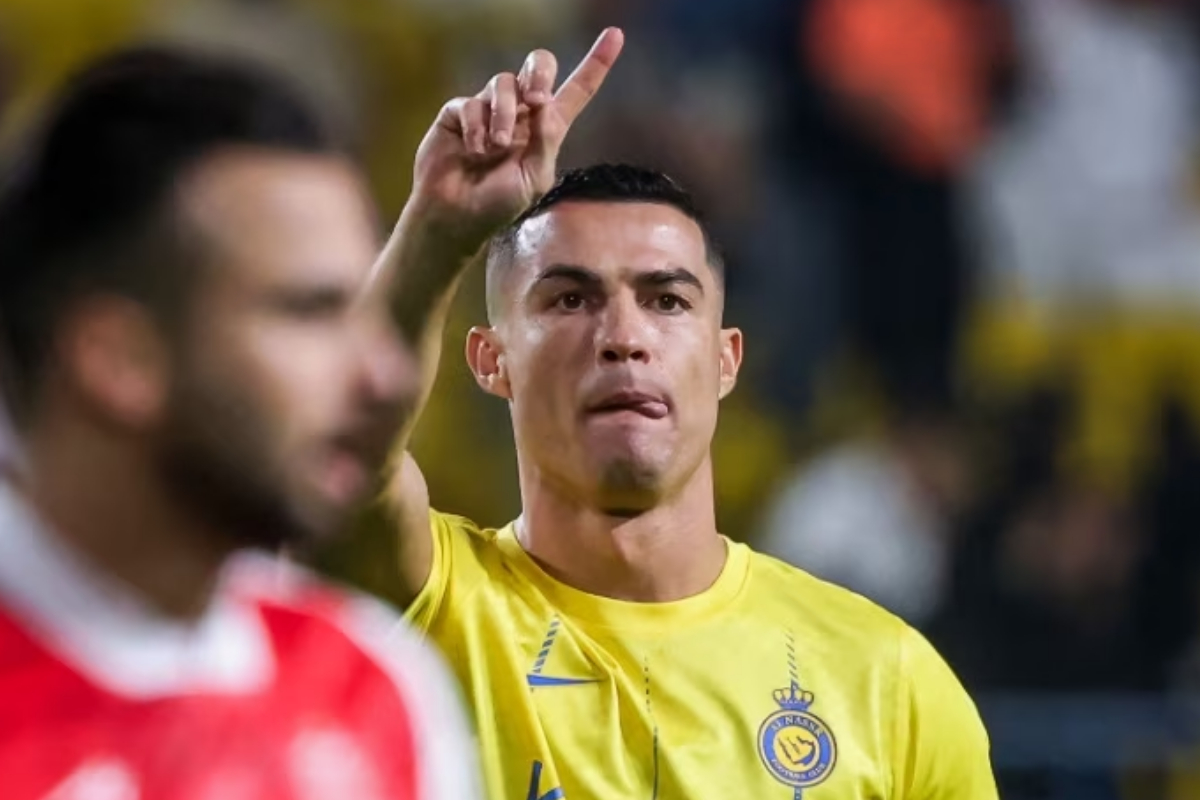 Ronaldo inappropriate gestures