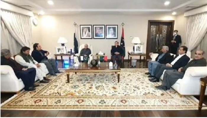 Govt formation: PPP tells PML-N to take final decision after CEC meeting
