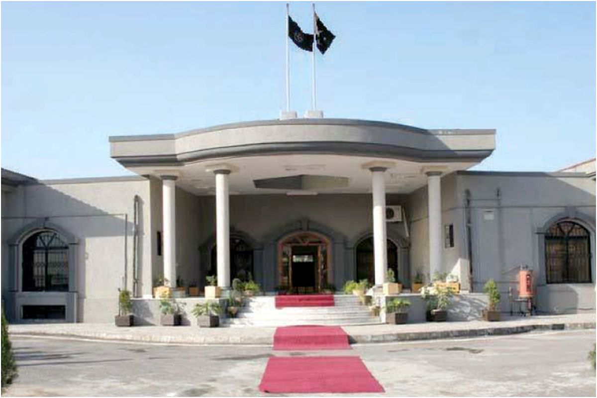 IHC