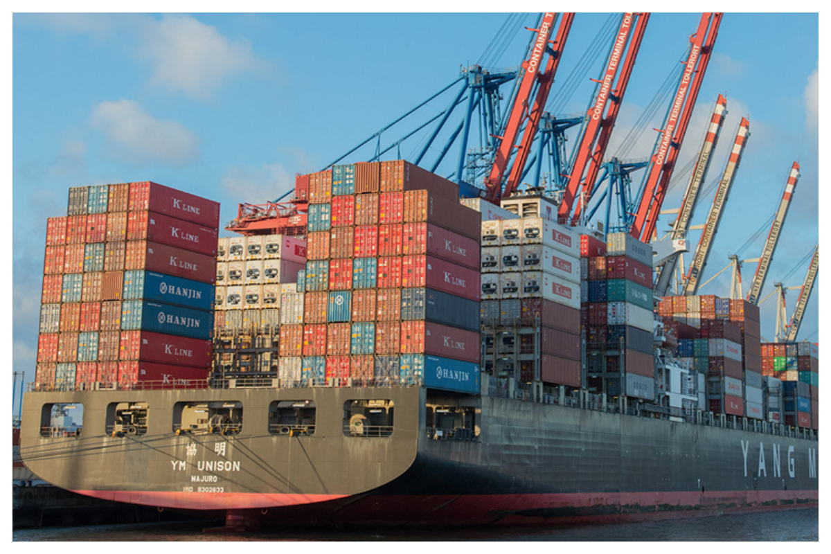 Dubai's Company Offers Shipping Jobs in UAE with Salary Up to 19,000 AED