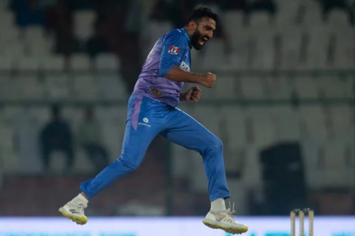 PSL 9: Multan Sultans' Usama Mir writes history against Quetta Gladiators