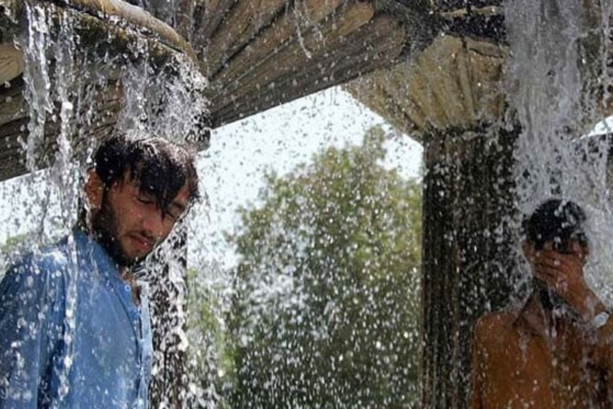 Normal rainfall, above normal temperatures likely in Pakistan