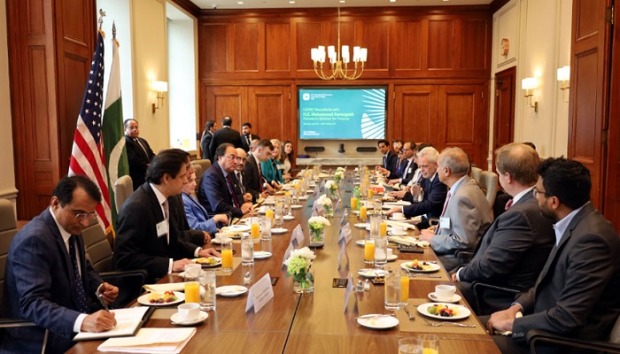 Finance Minister Aurangzeb vows to improve business climate in Pakistan