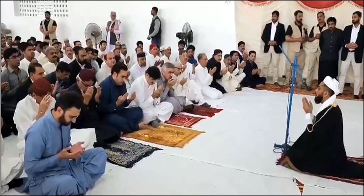 Chairman PPP Bilawal Bhutto offers Eid prayer at Naudero