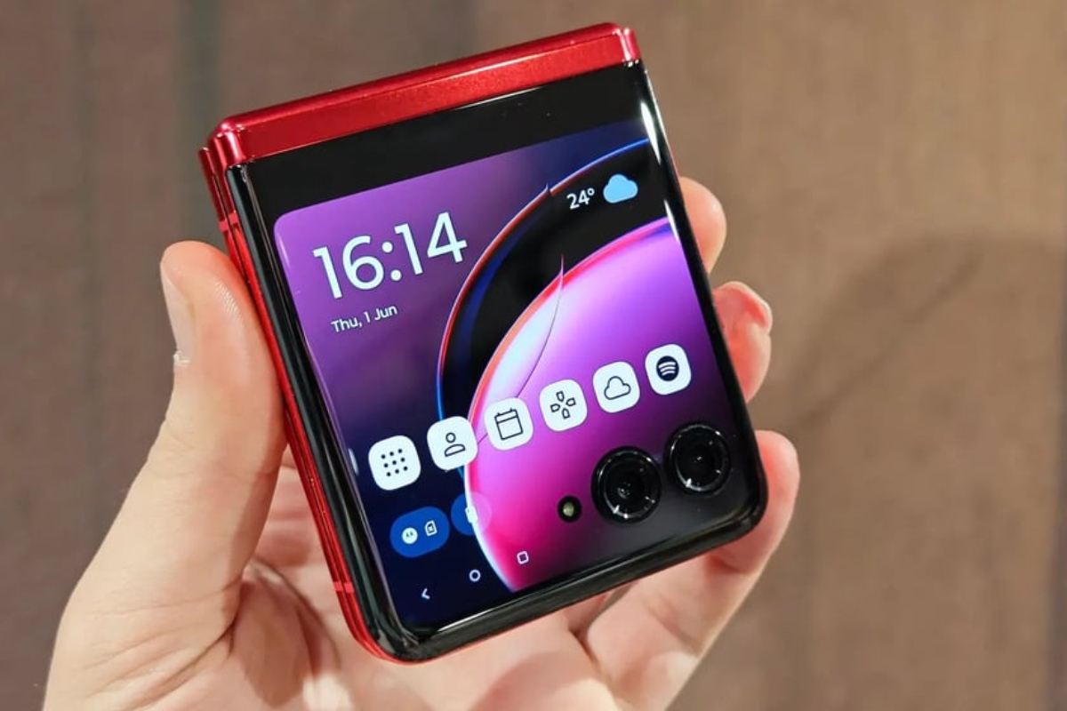 Exciting News: Launch of Motorola Razr 2024 Imminent