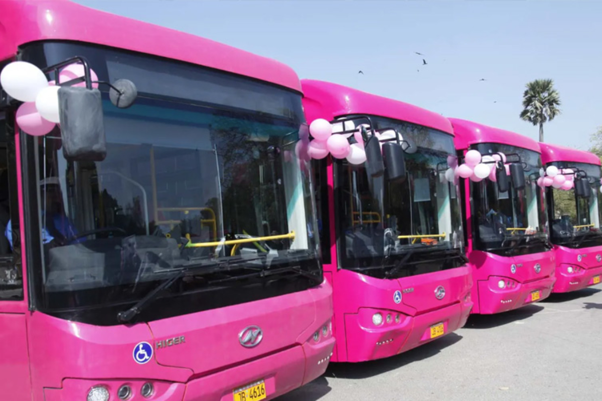 Free Travel for Women on Karachi's Pink Bus Service