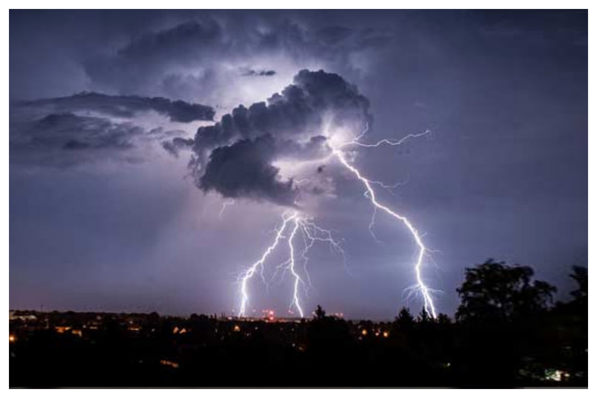Pakistan Weather Update: More Rainfall and Thunderstorms Expected!