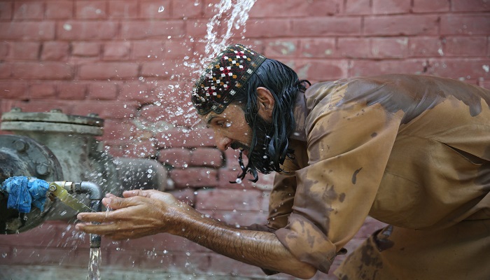 Intensity of heatwave in Karachi and Sindh will further soar from May 26 to May 27
