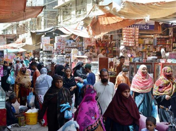 Markets in Karachi and Lahore will remain open on 'Youm-e-Takbeer'