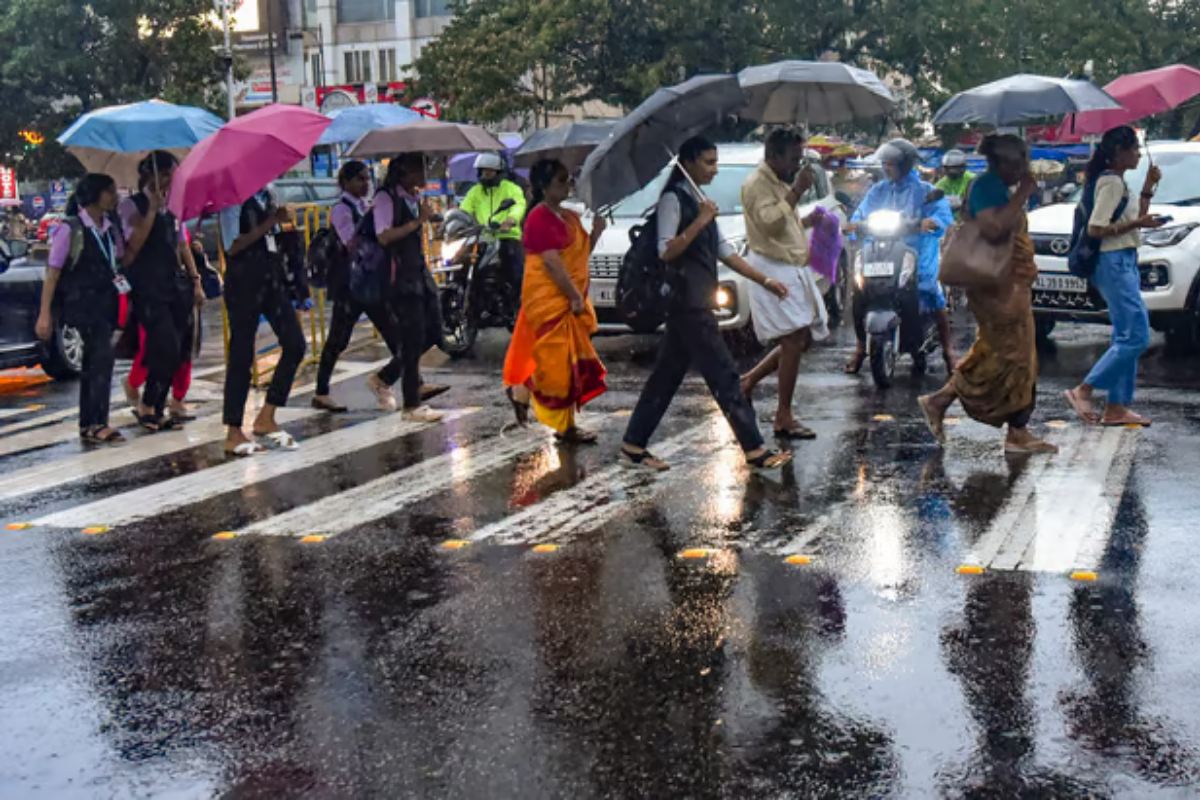 India's monsoon arrives in key western state, may weaken next week