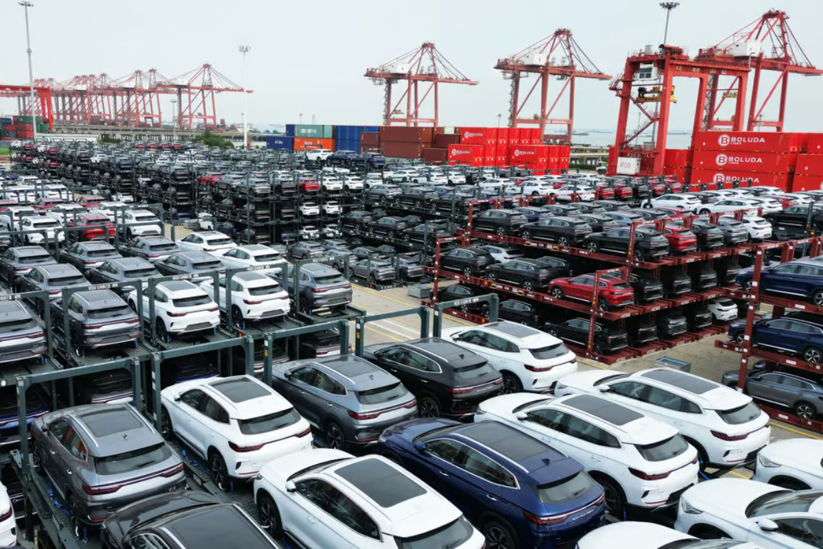 China's car industry calls for 25% tariff on EU imports