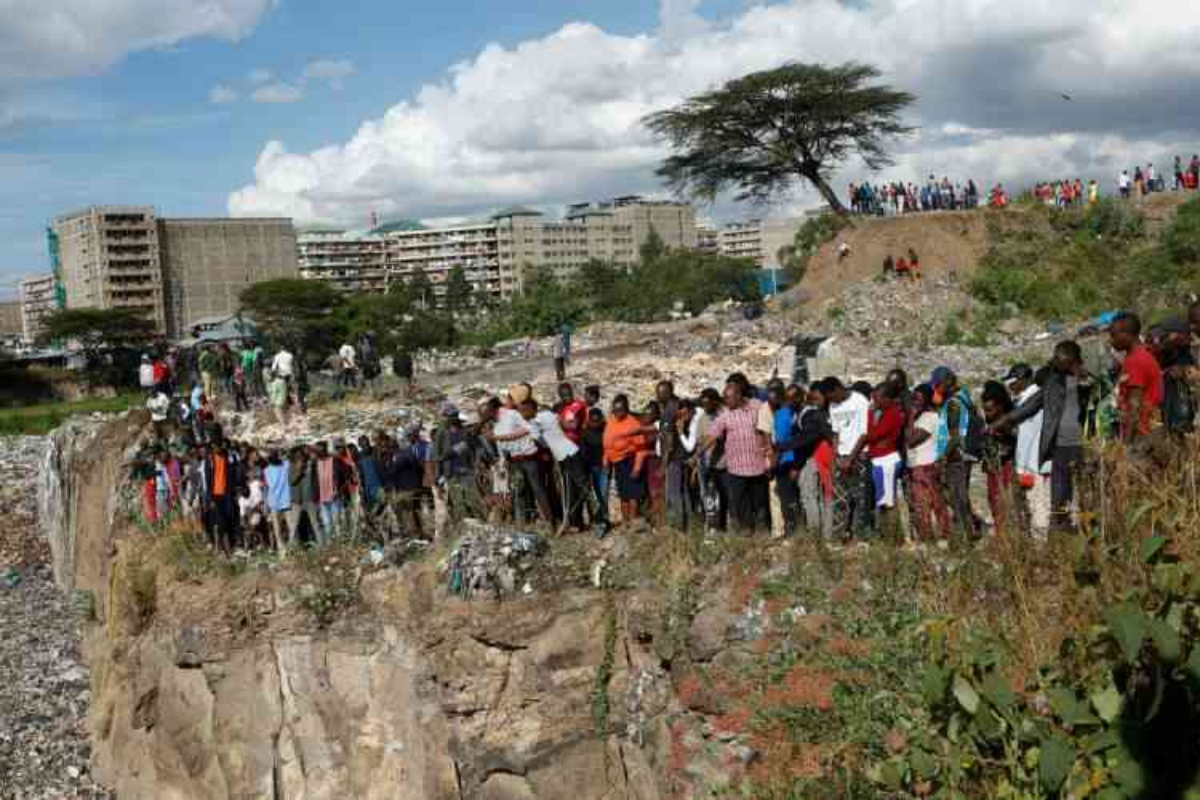 Police recover eight female bodies from Nairobi Dump