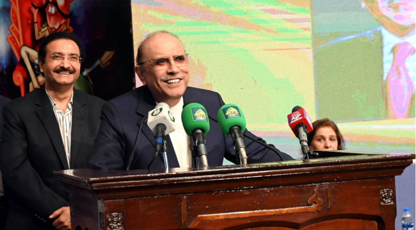 President Zardari urges social media usage for societal advancement