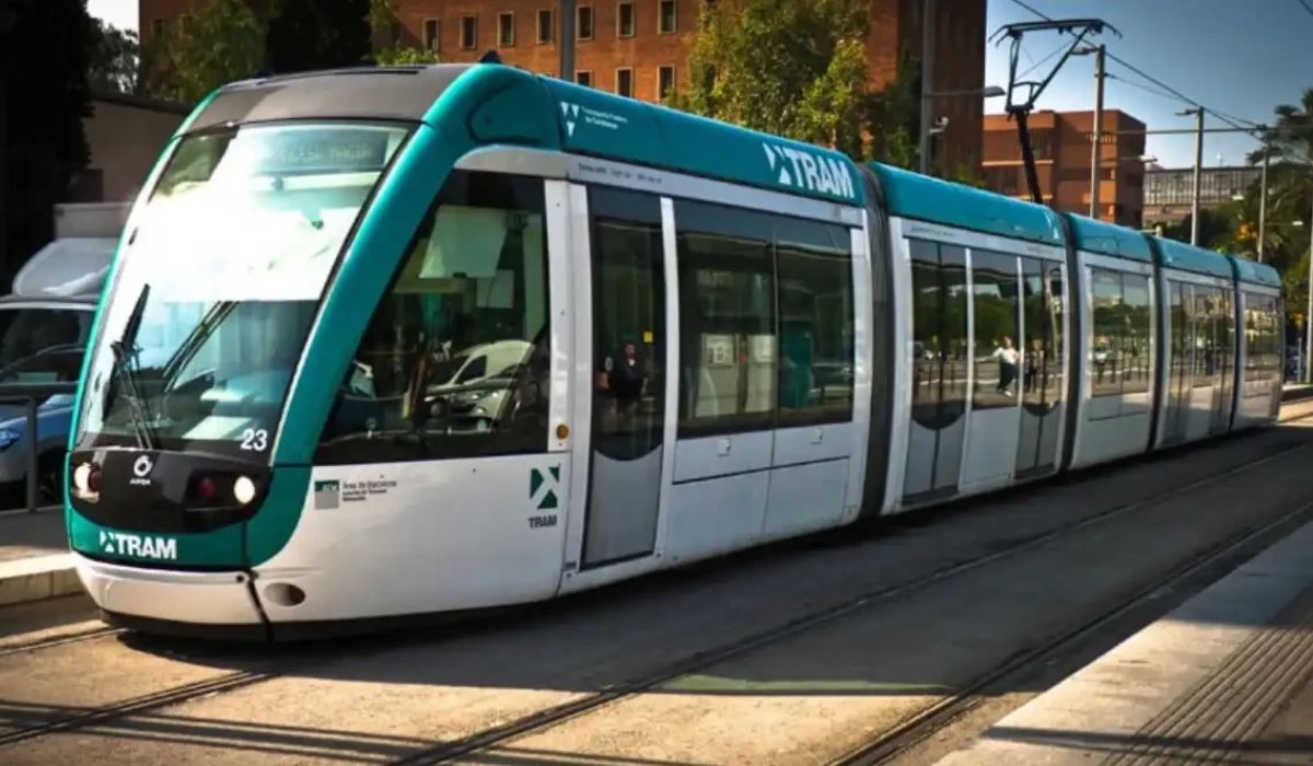 Lahore new tram service