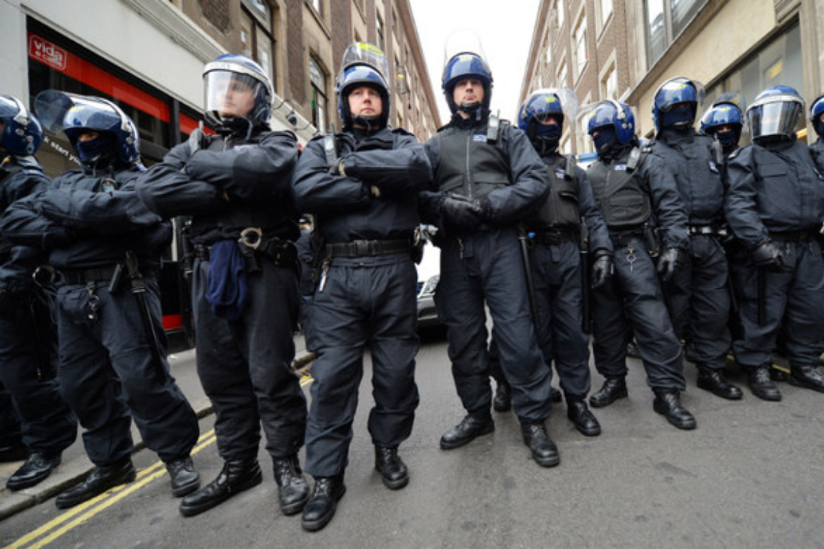 UK PM advocates for 'Standing Army' of police to combat riots Nationwide