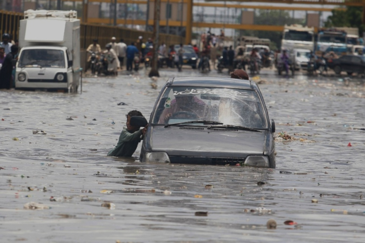 Karachi rain timing